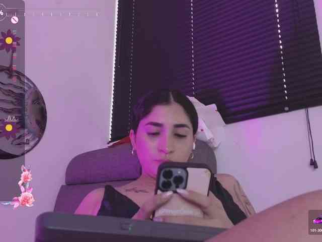 britt-grey webcam