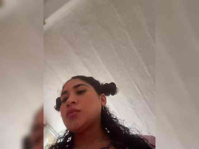britt-grey webcam