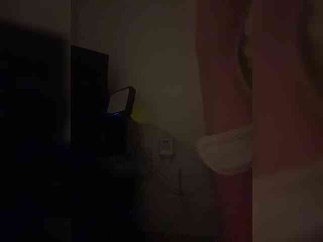 britt-grey webcam