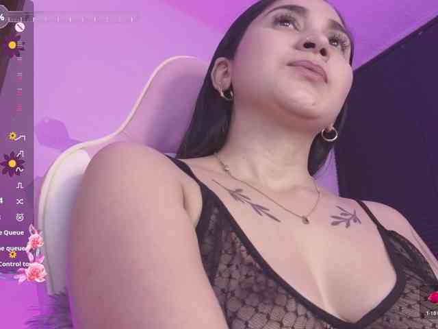 britt-grey webcam
