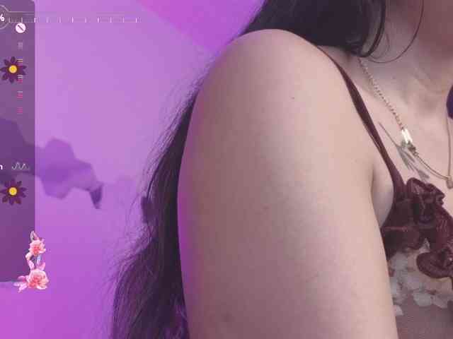 britt-grey webcam