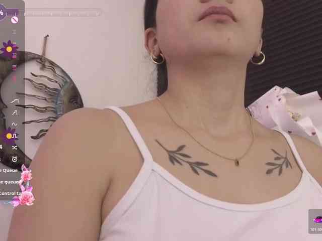 britt-grey webcam