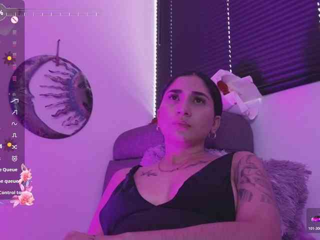 britt-grey britt-grey