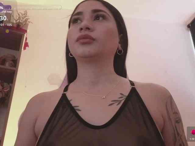 britt-grey webcam