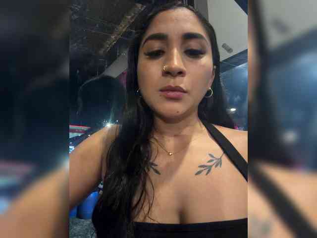 britt-grey webcam