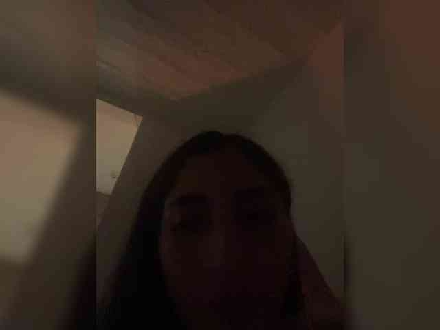 britt-grey webcam