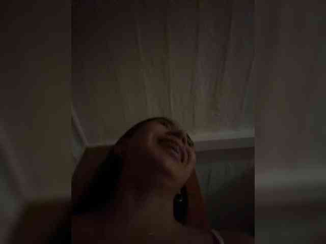 britt-grey webcam