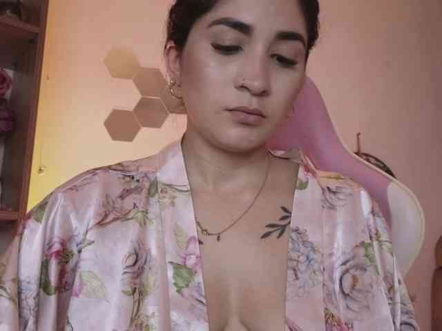 britt-grey webcam