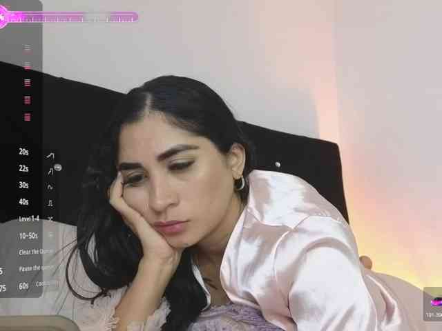 britt-grey webcam
