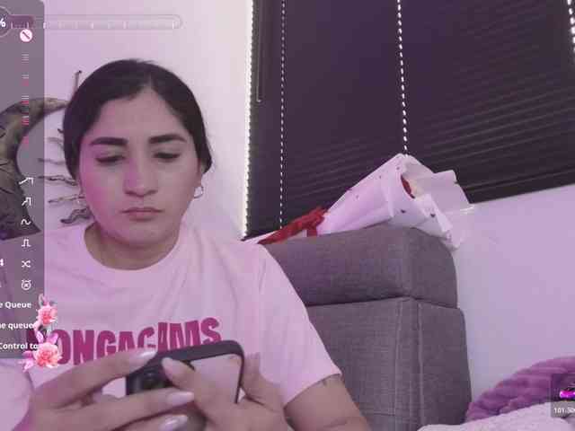 britt-grey webcam