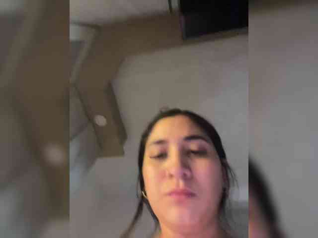 britt-grey webcam