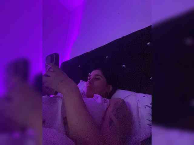 britt-grey webcam