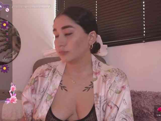 britt-grey Live Webcam on BongaCams