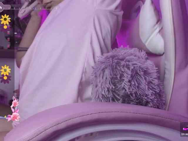 britt-grey webcam