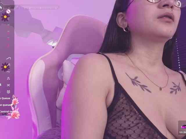 britt-grey webcam