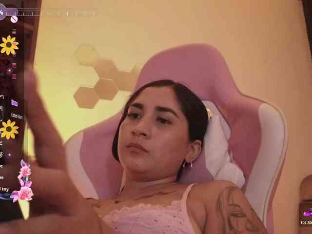 britt-grey webcam