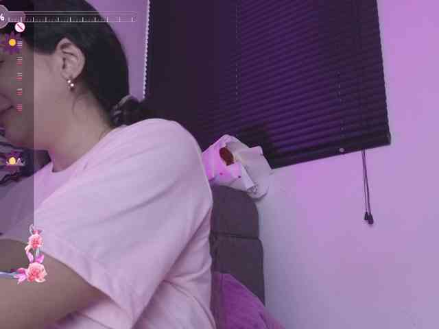 britt-grey webcam
