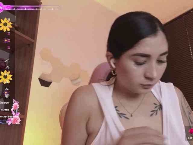 britt-grey webcam