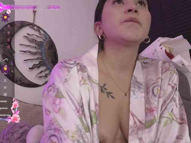 britt-grey webcam