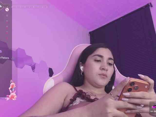 britt-grey webcam