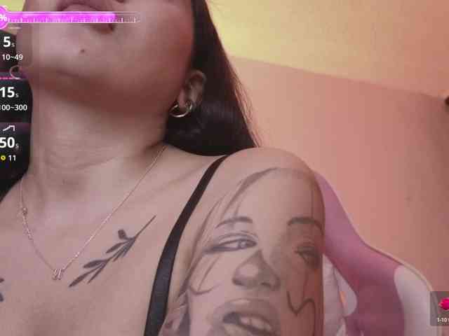 britt-grey webcam