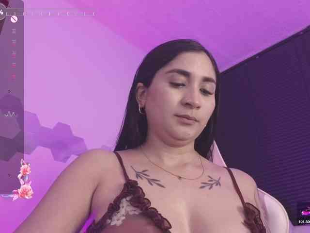 britt-grey webcam
