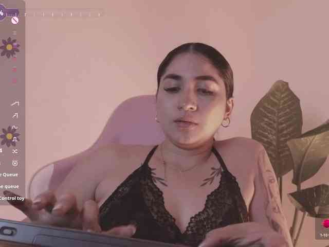 britt-grey webcam