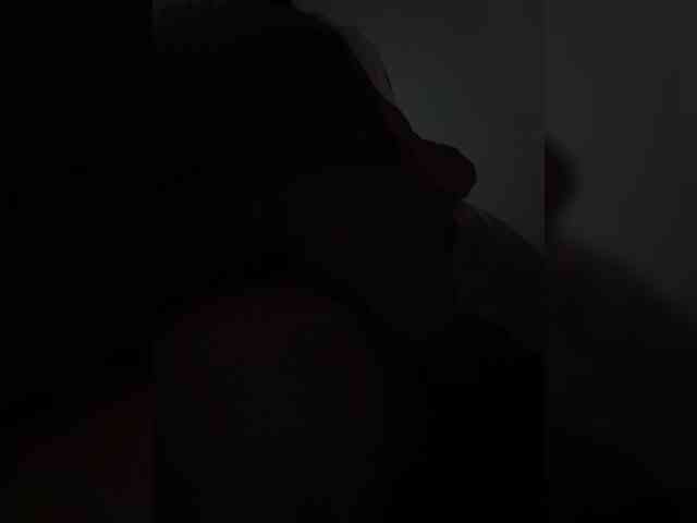 britt-grey webcam