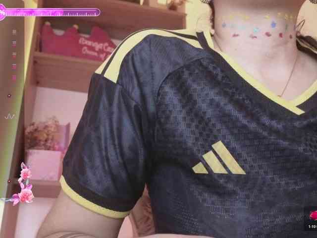 britt-grey webcam