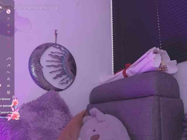 britt-grey webcam