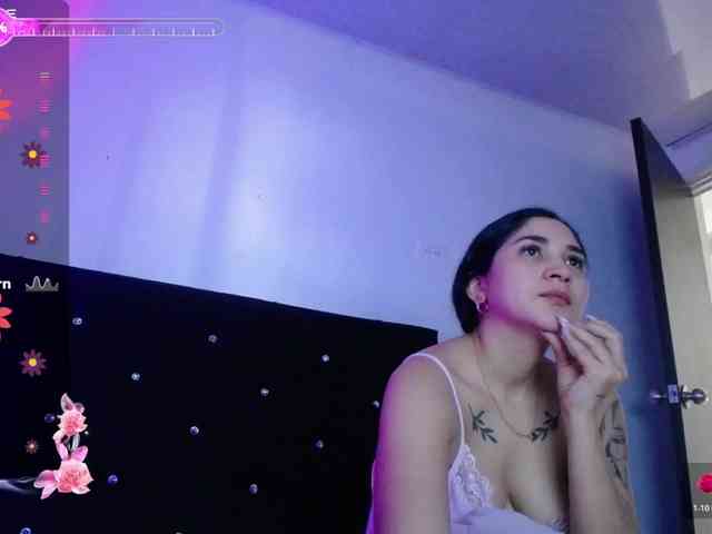 britt-grey webcam