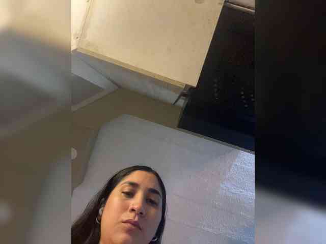 britt-grey webcam