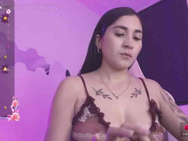 britt-grey webcam