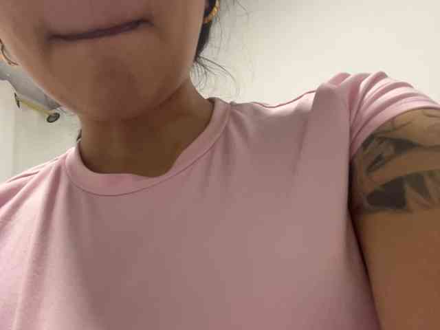 britt-grey webcam