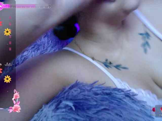 britt-grey webcam