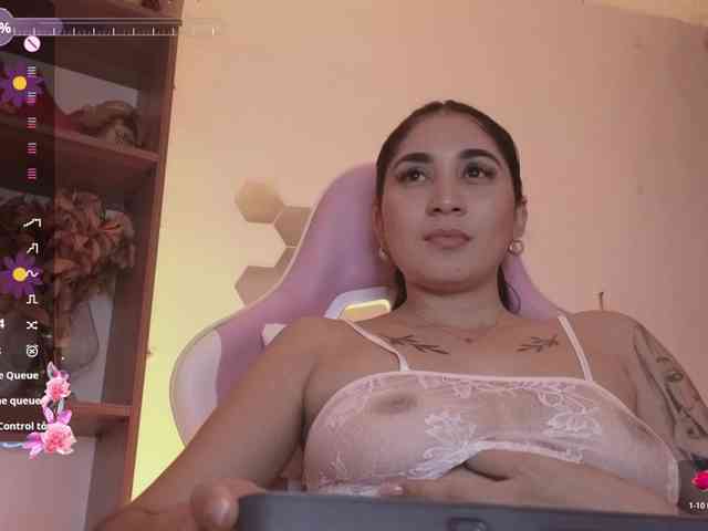 britt-grey webcam