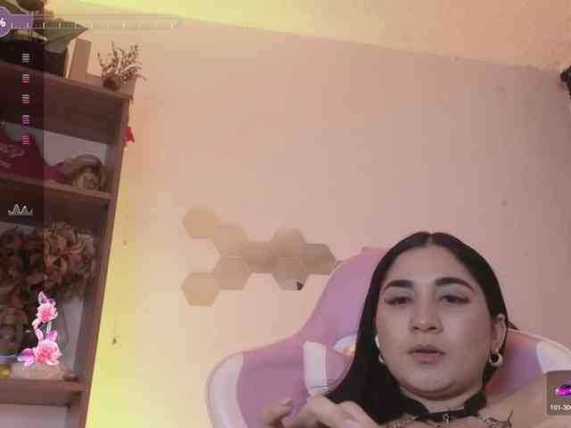 britt-grey webcam
