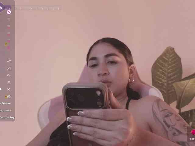 britt-grey webcam