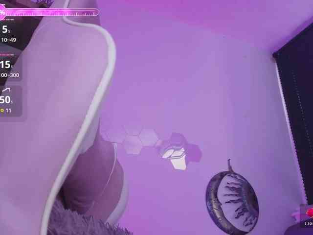 britt-grey webcam
