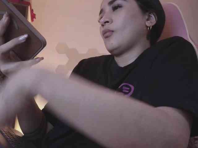 britt-grey webcam