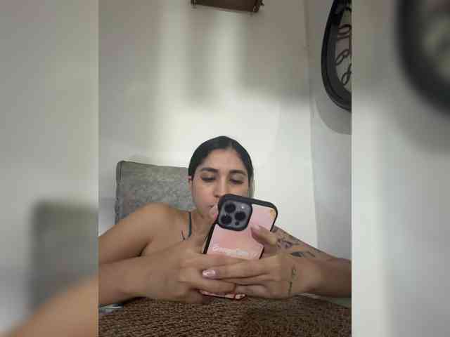 britt-grey webcam