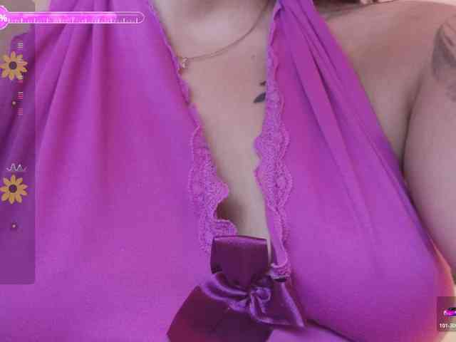 britt-grey webcam