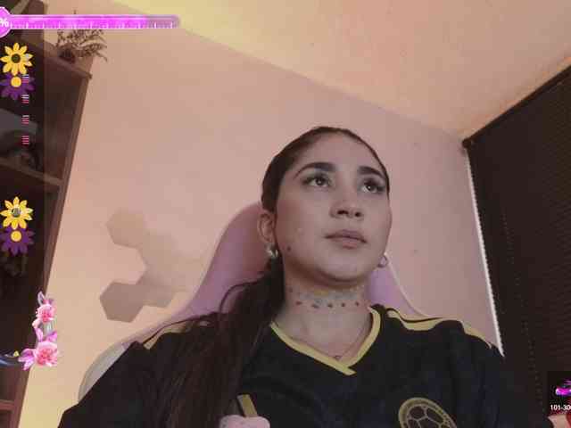 britt-grey webcam