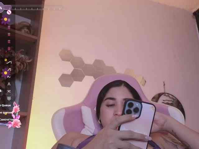 britt-grey webcam