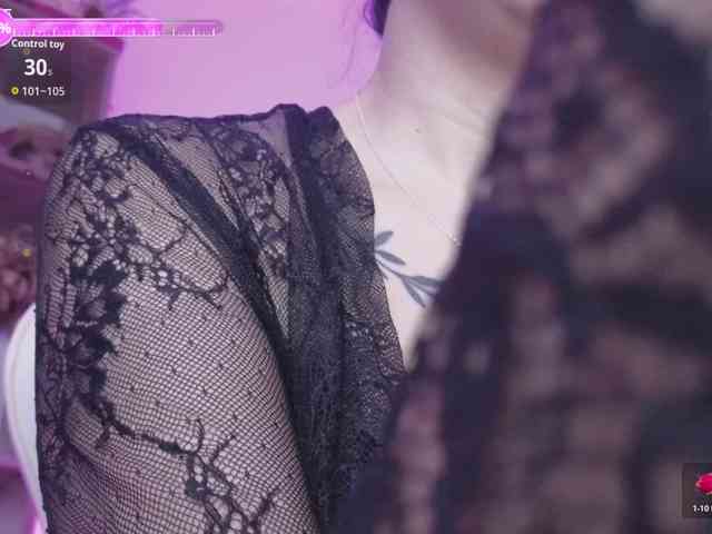 britt-grey webcam