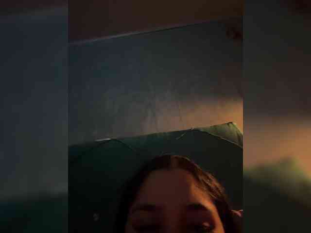 britt-grey webcam