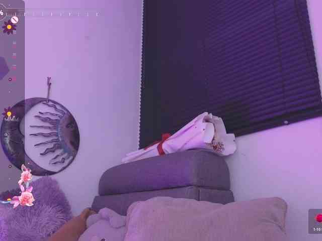 britt-grey webcam