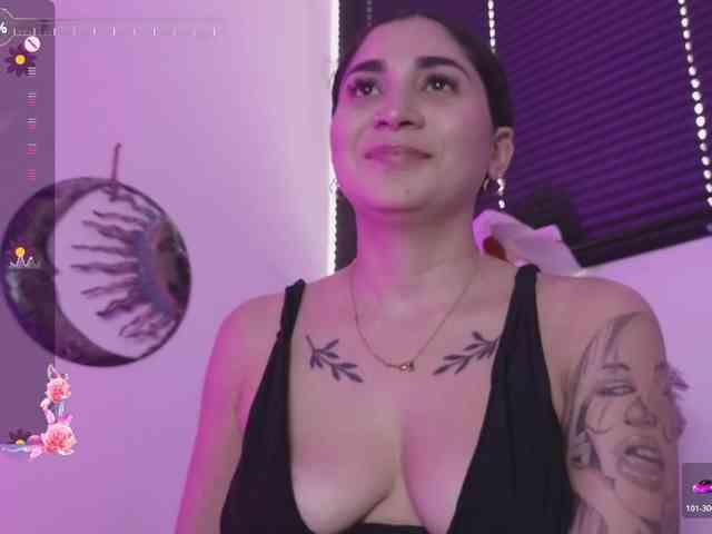 britt-grey webcam