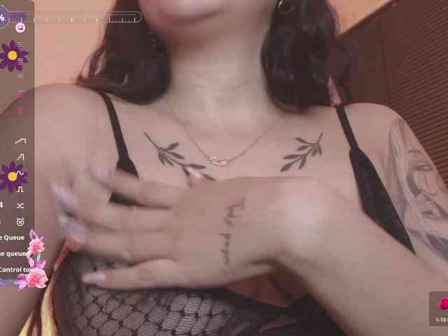 britt-grey webcam