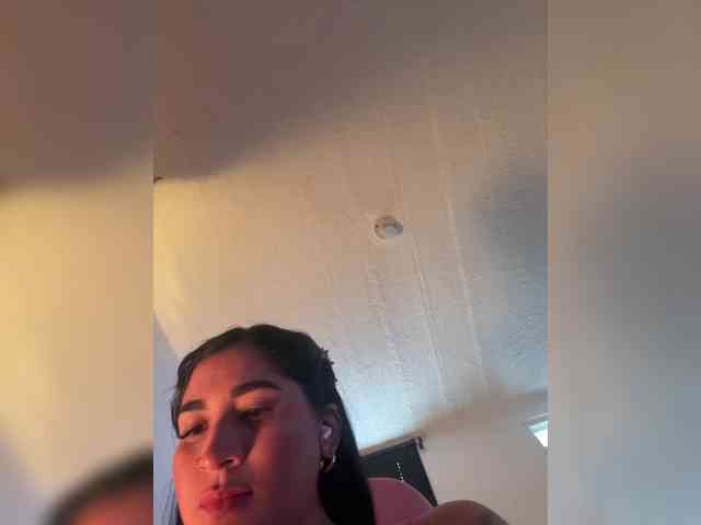 britt-grey webcam